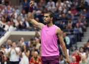 爱游戏大厅-西班牙网球队力克美国网球队，阿尔卡拉斯绝境逆转