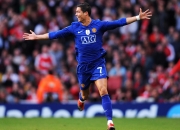 爱游戏娱乐-冰火双城记，纽约的窒息防守与洛杉矶的孤胆英雄