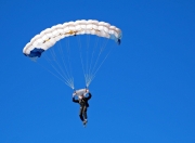 爱游戏下载-主宰之力，小贾伦如何引领太阳轻取山西队