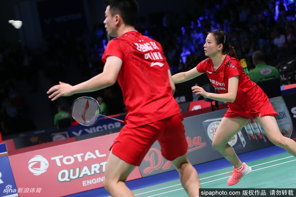 泰国队完胜丹麦队，郑思维扛起全队