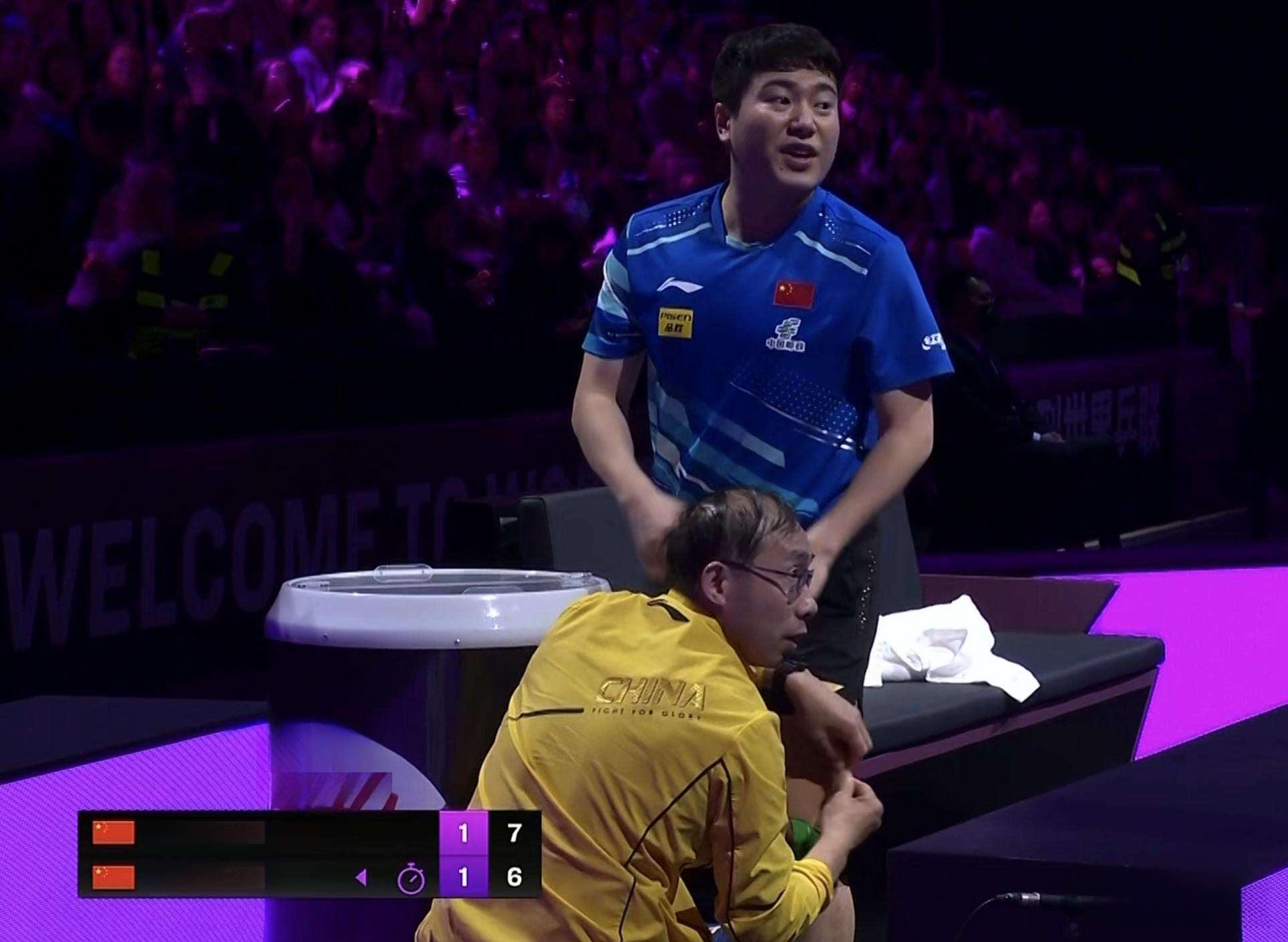 瑞典队鏖战英格兰队,梁靖崑点燃赛场 瑞典队鏖战英格兰队,梁靖崑点燃赛场