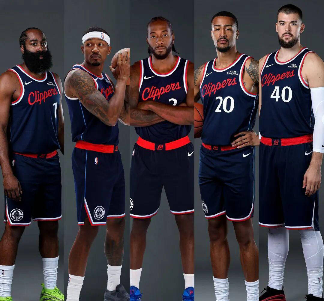 马刺横扫辽宁队，哈登带队取胜