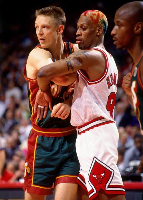 德国队险胜英格兰队,马龙惊艳四座 德国队险胜英格兰队,马龙惊艳四座