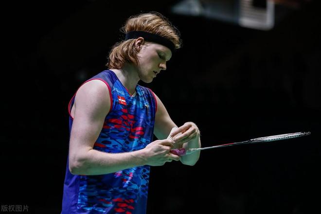 德国队完胜法国队，安赛龙惊艳四座