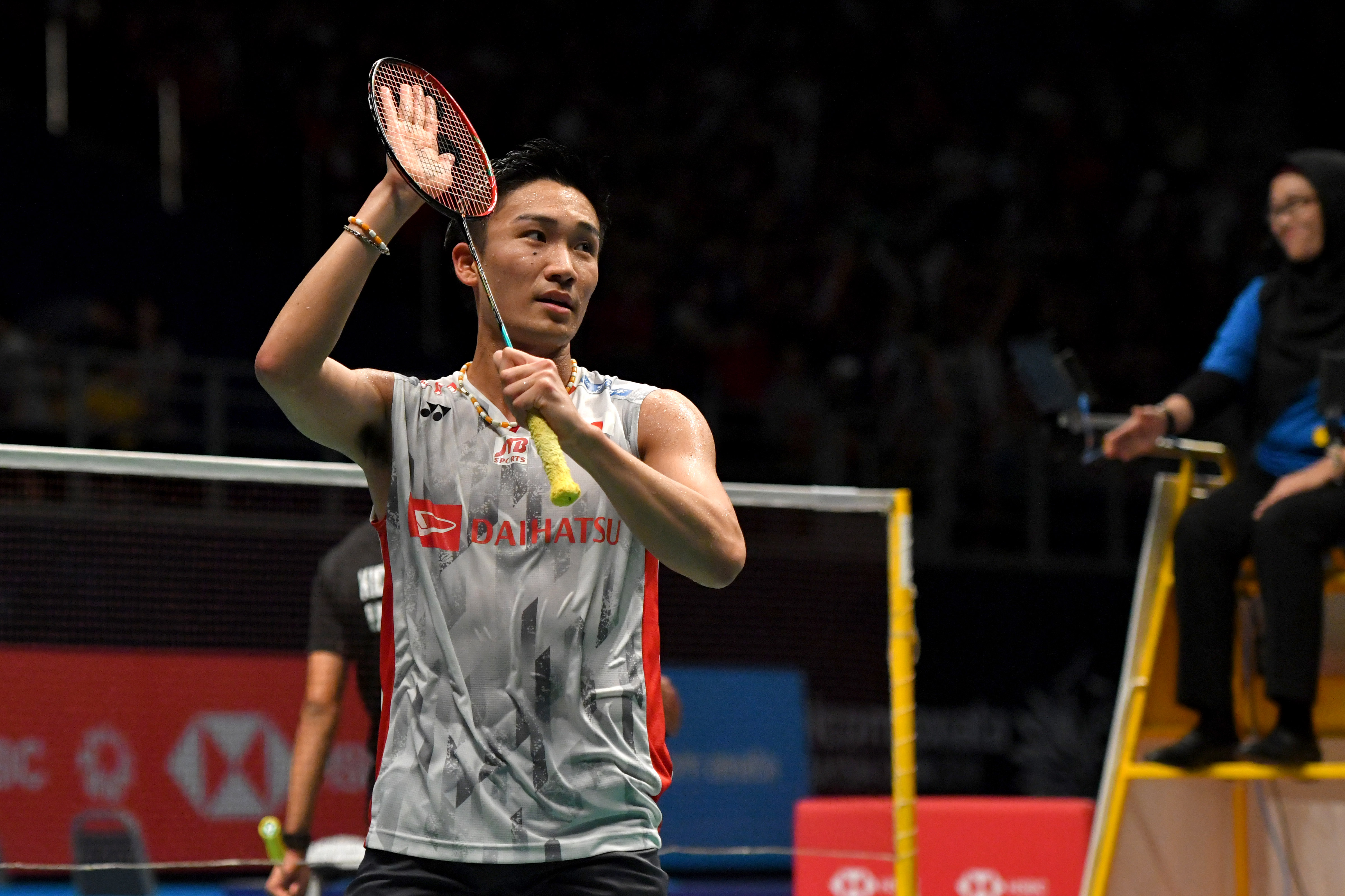 法国队翻盘马来西亚队,桃田贤斗点燃赛场 法国队翻盘马来西亚队,桃田贤斗点燃赛场