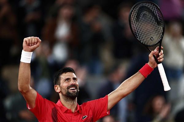 西班牙网球队绝地反击德国网球队，兹维列夫制霸全场