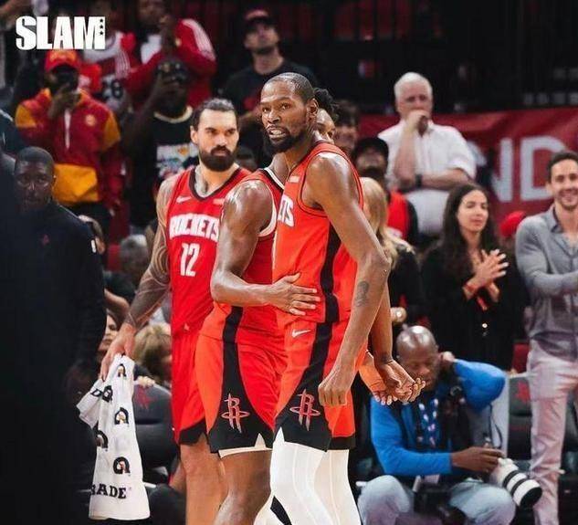 雄鹿绝杀公牛，杜兰特扛起全队