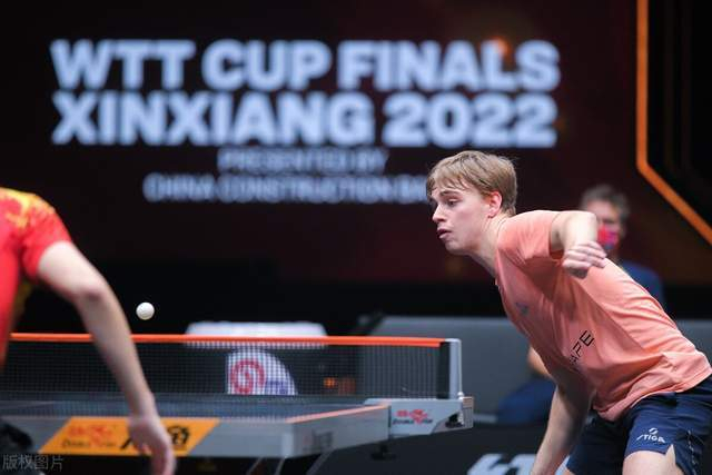 瑞典队轻取韩国队,奥恰洛夫统治全场 瑞典队轻取韩国队,奥恰洛夫统治全场