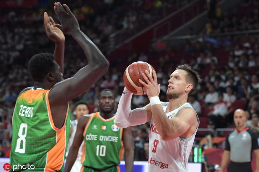 比利时战胜波兰,豪取七连胜 比利时战胜波兰,豪取七连胜