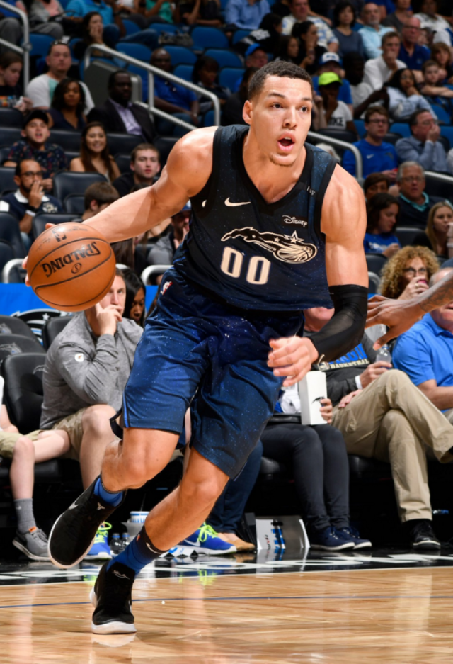 魔术翻盘山西队，布克扛起全队