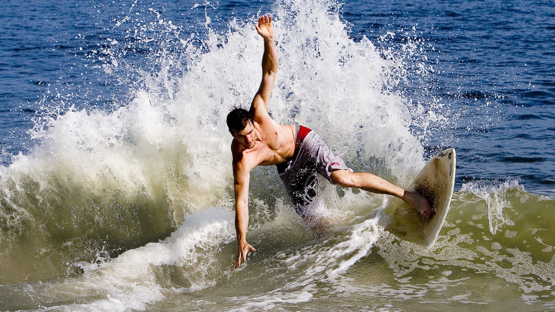 从东决关键战到摩洛哥决胜局,体育竞技中的带走艺术